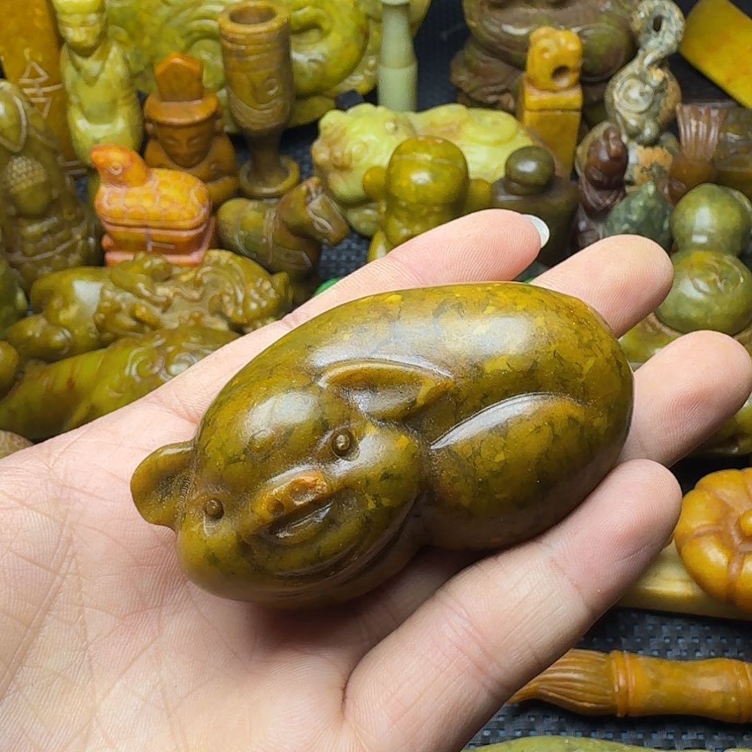 白玉菩提吊坠。。。