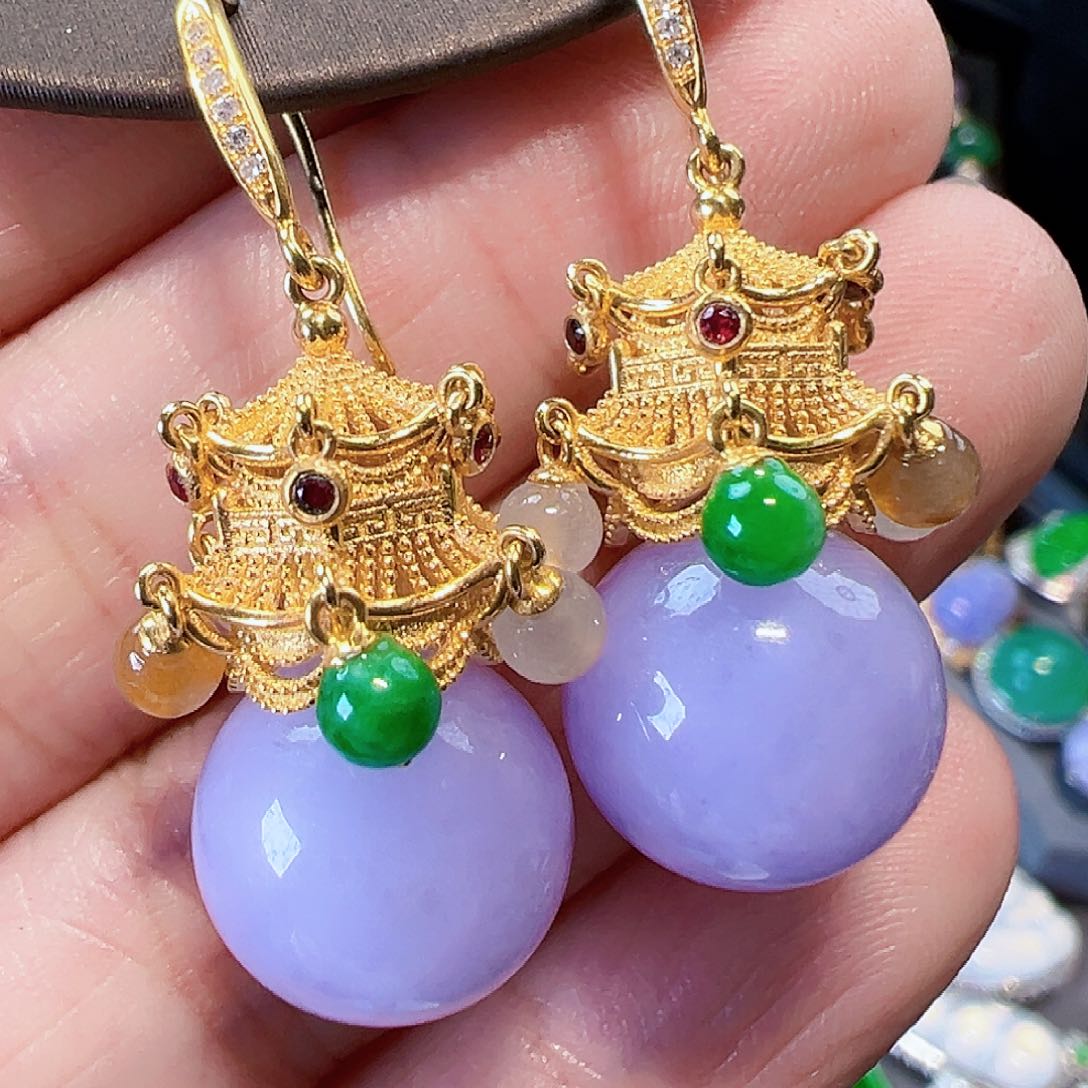 翡翠耳饰18K金镶嵌签收后24小时鉴赏期