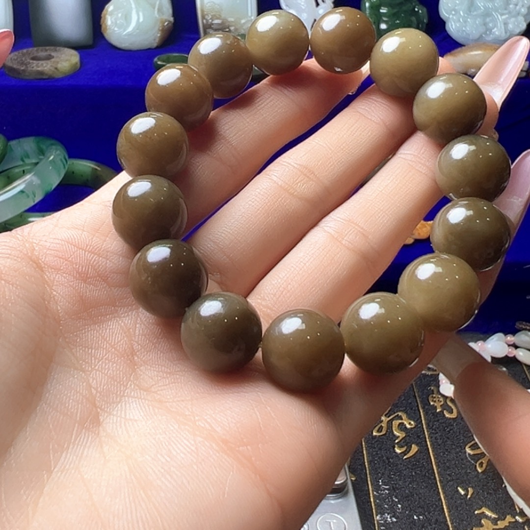 和田玉（糖玉）未镶嵌手链