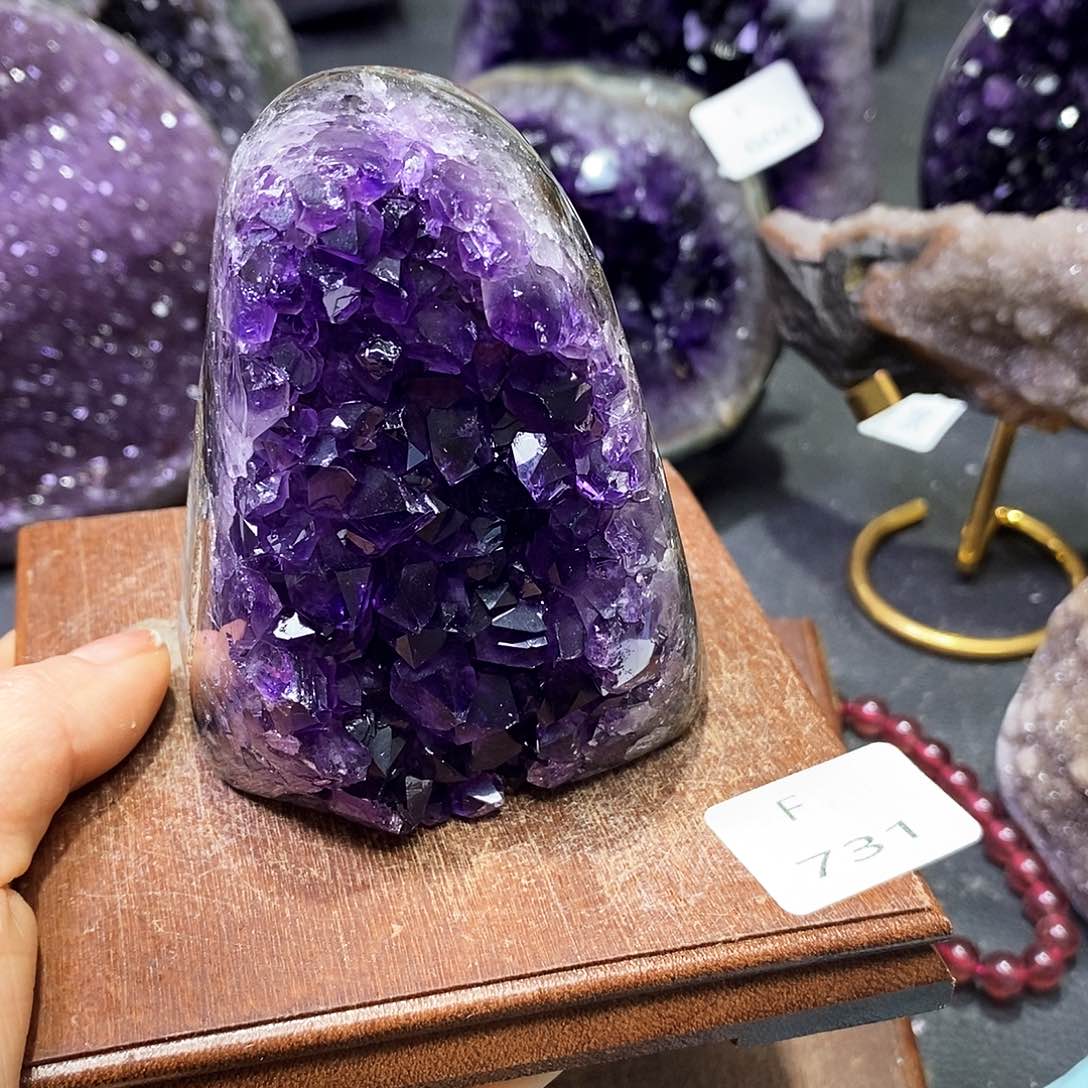 水晶大型摆件（非配饰）未镶嵌