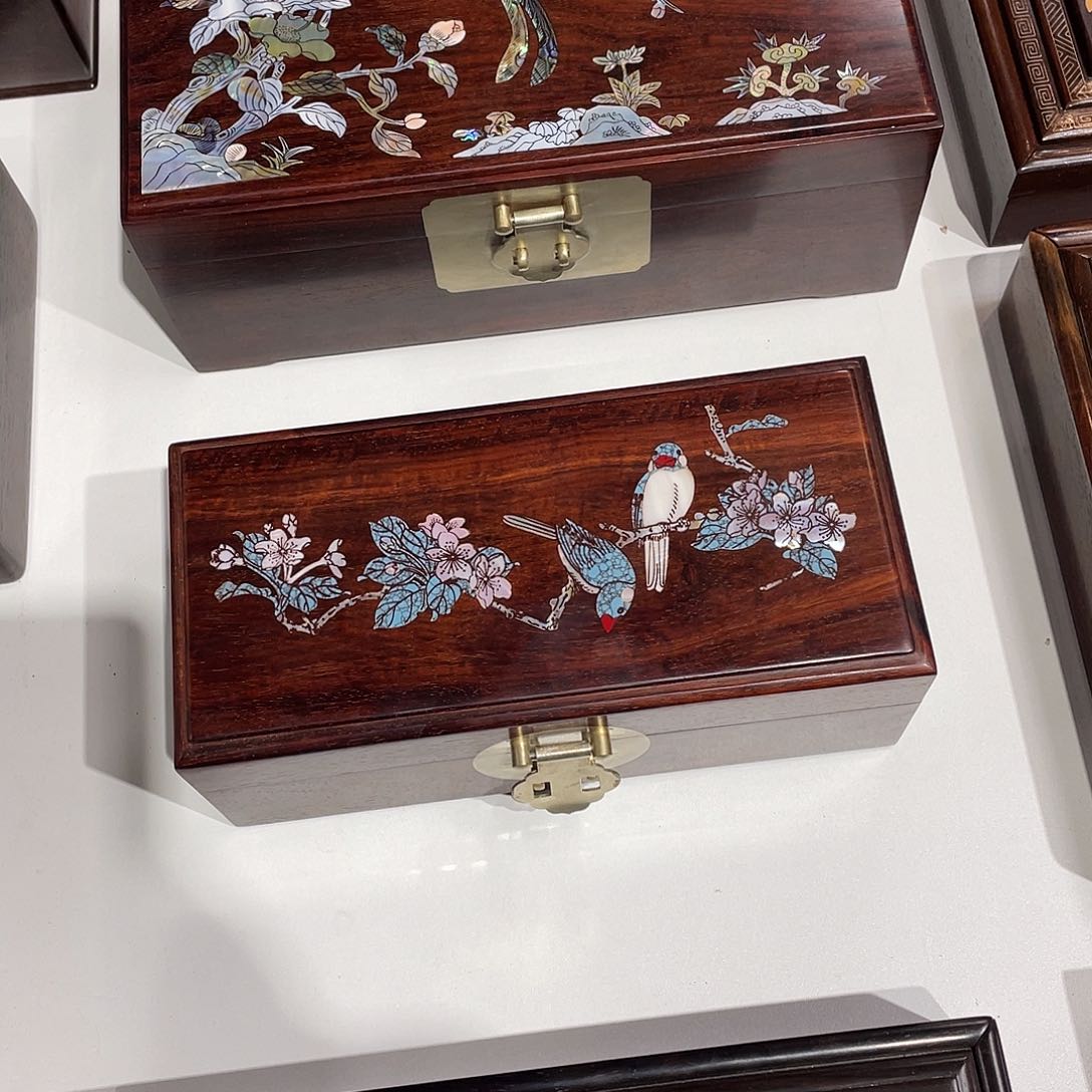 紫檀木类成套家具蔚***2