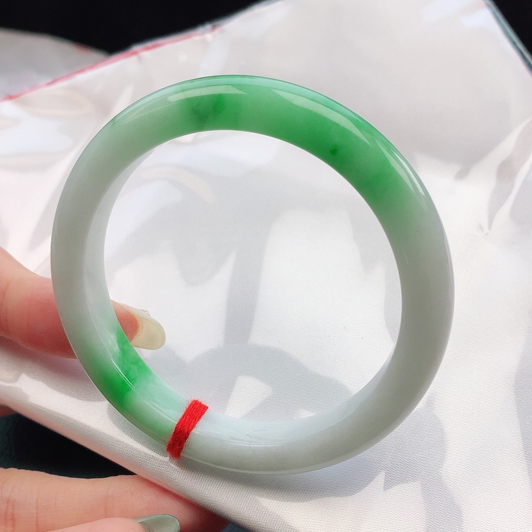 翡翠手镯未镶嵌57圈口882509