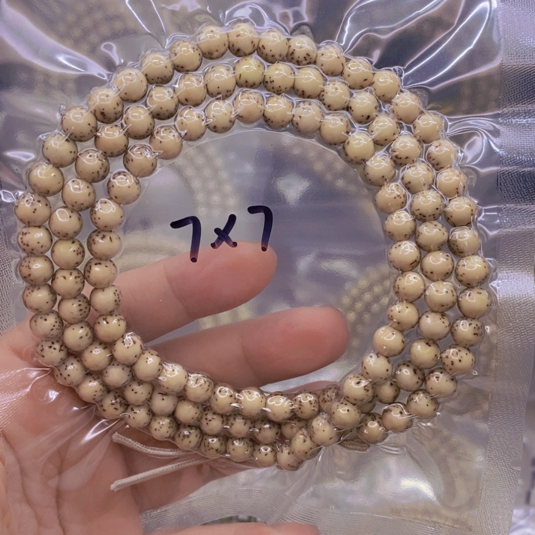【闪购商品】手串星月菩提今****吗石玉