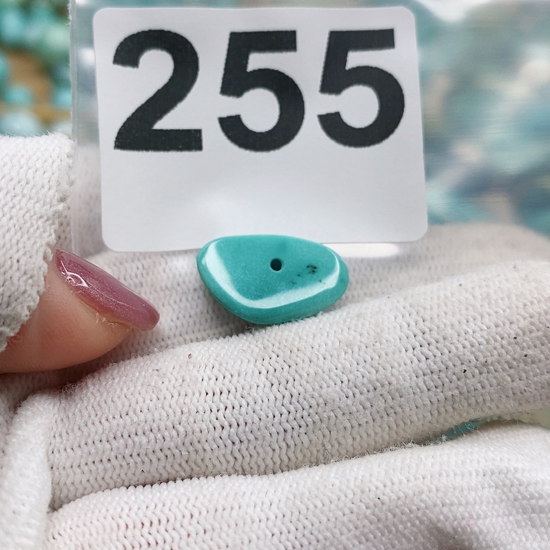 南红玛瑙颈饰未镶嵌