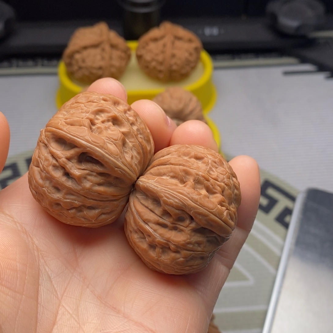 芹***盐吊坠文玩核桃铁锤40