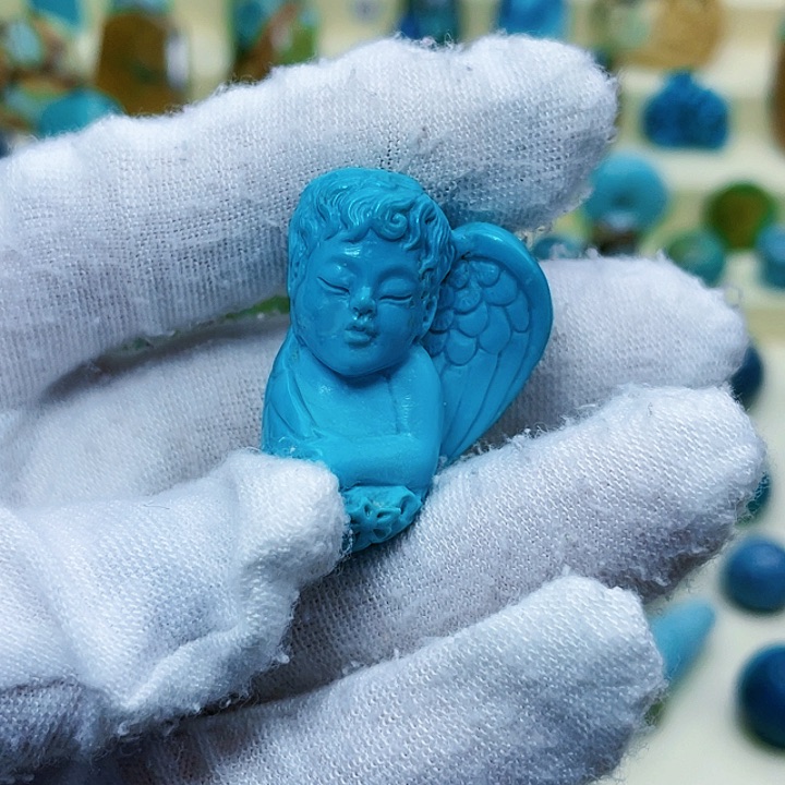 绿松石颈饰未镶嵌