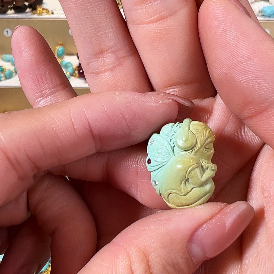 绿松石吊坠未镶嵌配件