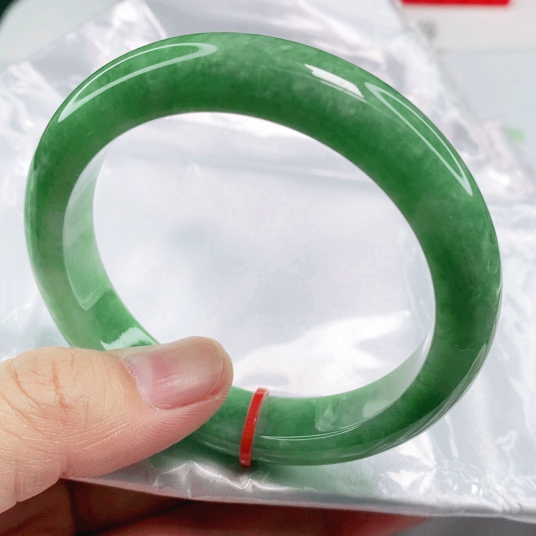 未镶嵌手镯翡翠57圈口