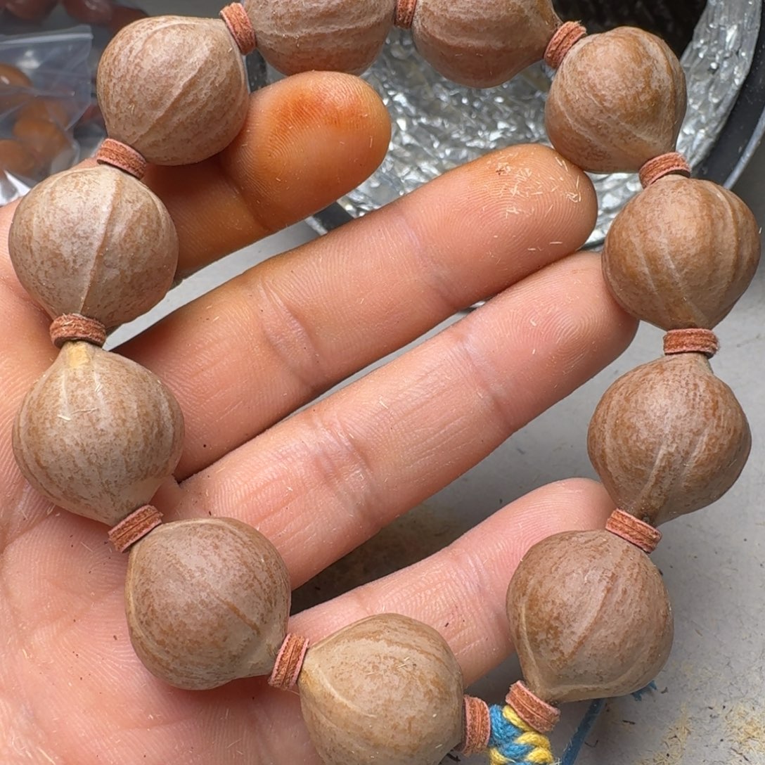 S***e手串橄榄核橄榄核