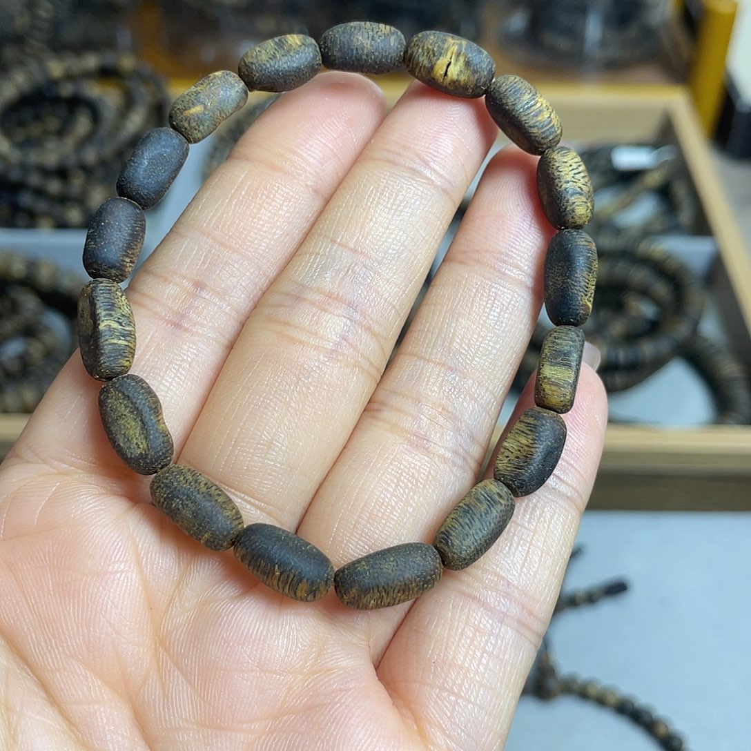 合***合沉香沉香碎屑棋楠沉香老料单圈留疤沉水级花香韵