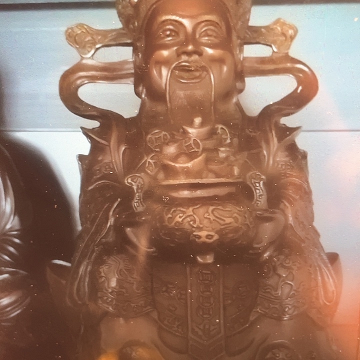 诚信经营铜器摆件