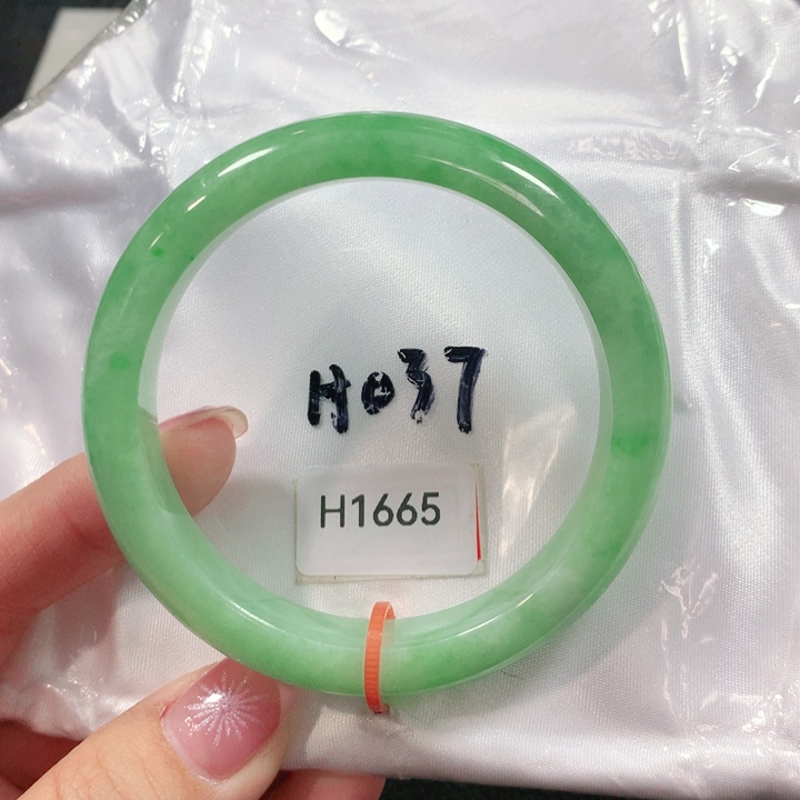 翡翠手镯未镶嵌天然翡翠手镯5603