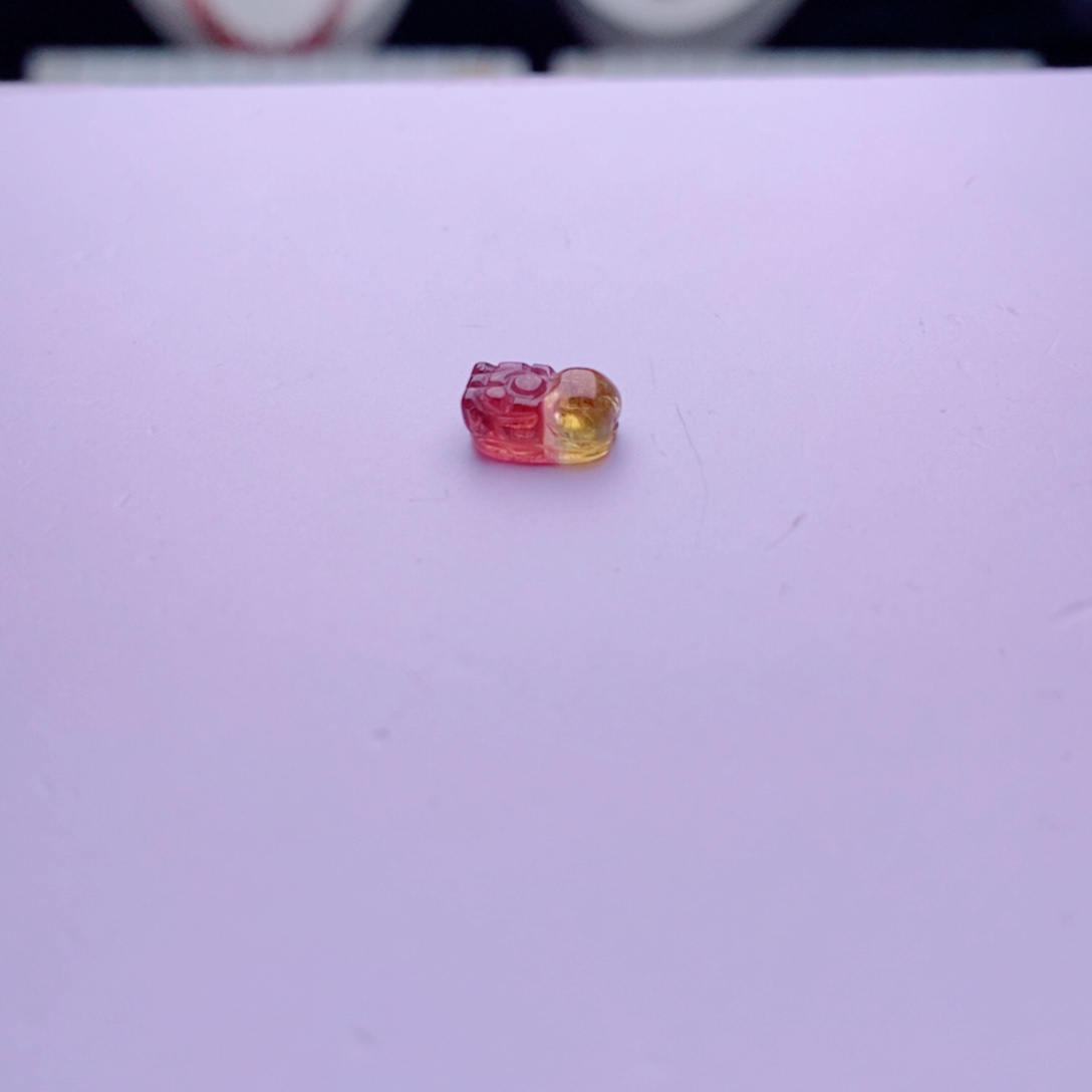 未镶嵌单颗貔貅m碧玺