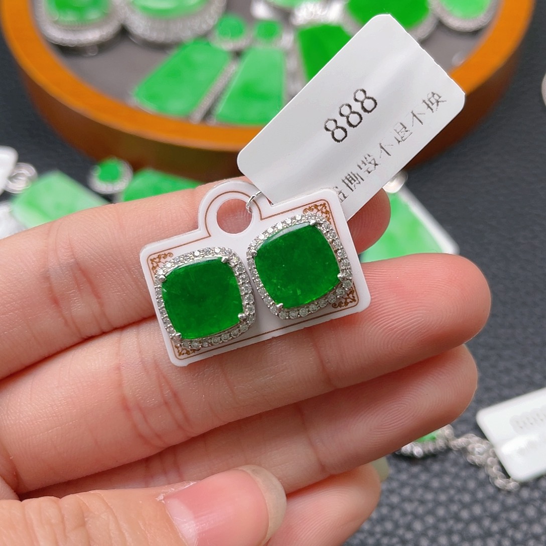 【闪购商品】翡翠吊坠(不含链)银S925镶嵌?*