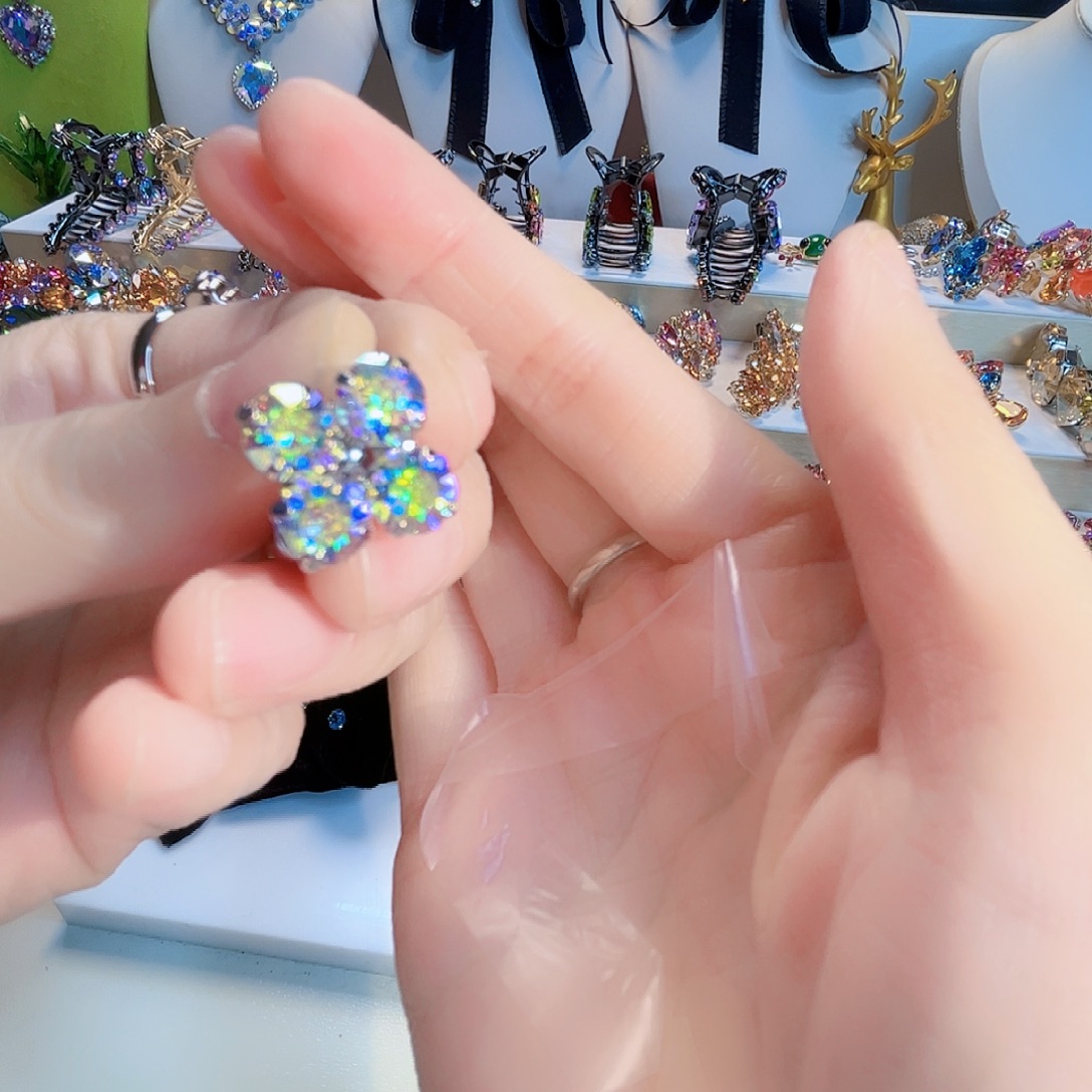 莎***大理石铁合金施华