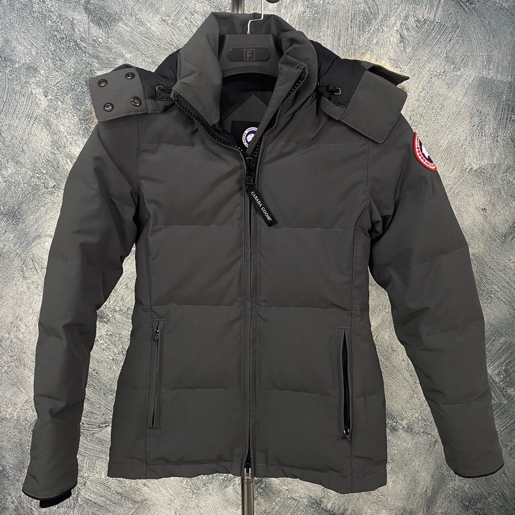 未使用 CANADA GOOSE 切尔西羽绒服/石墨灰/XXS码/14172