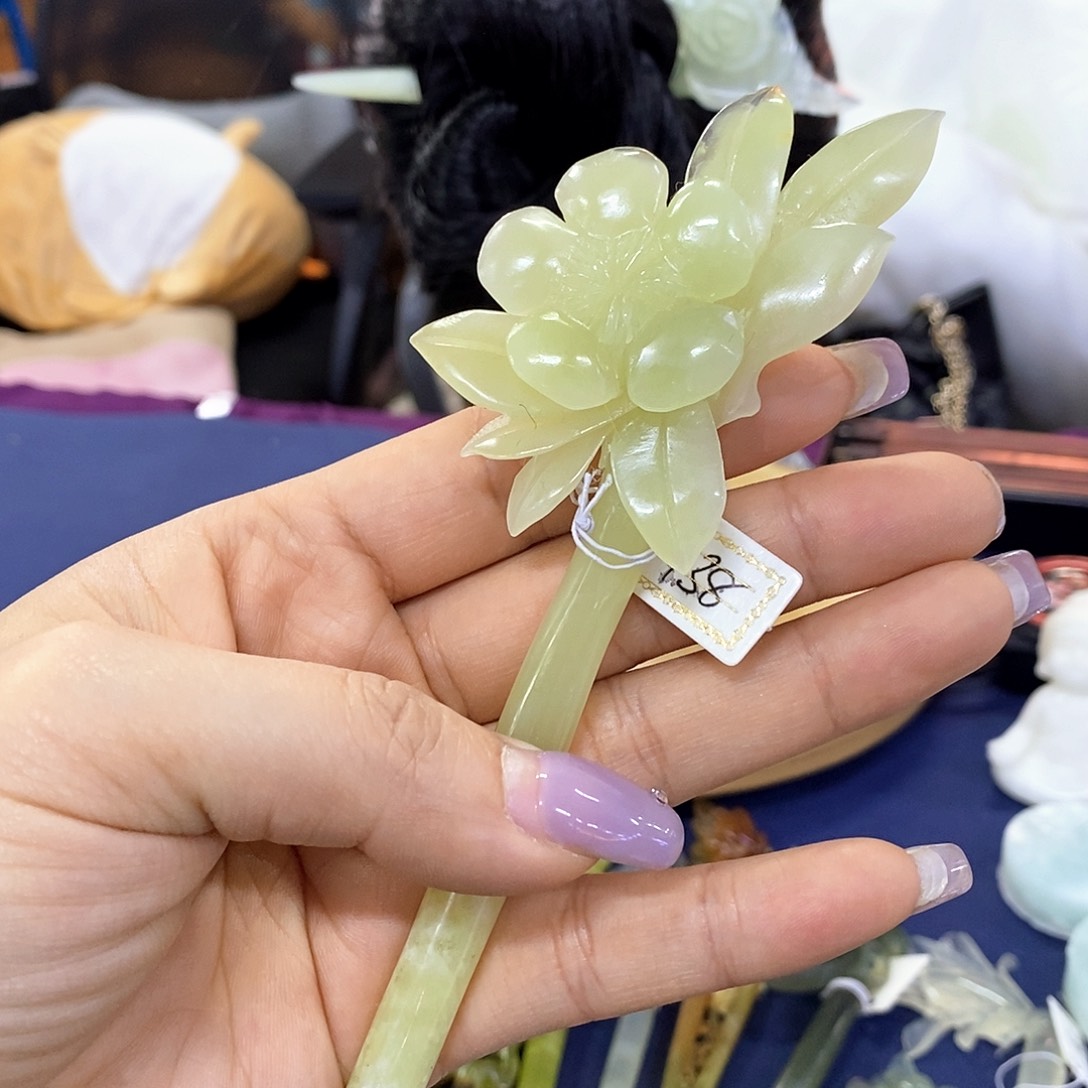蛇纹石玉发簪未镶嵌