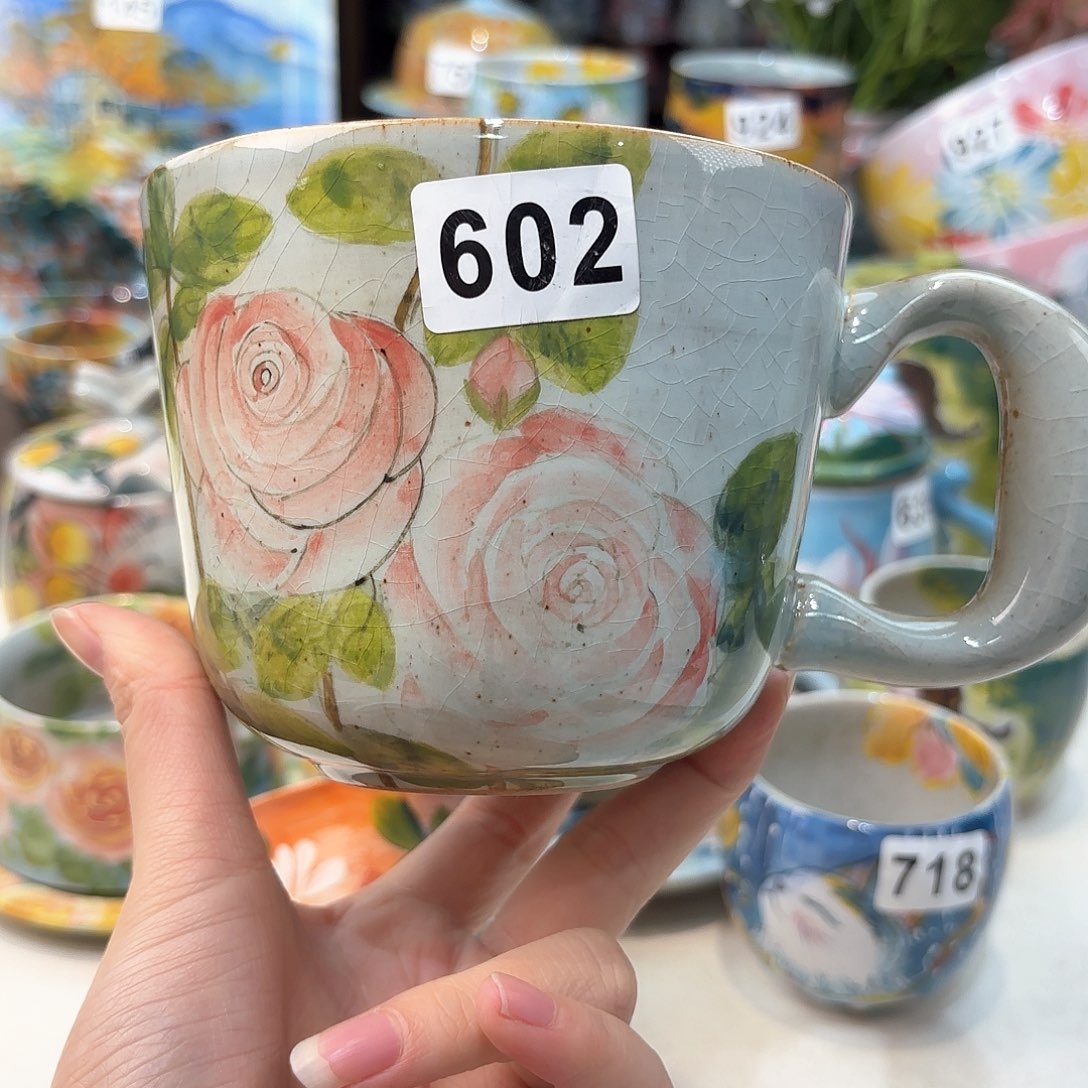 瓷片兔兔好可爱呀打