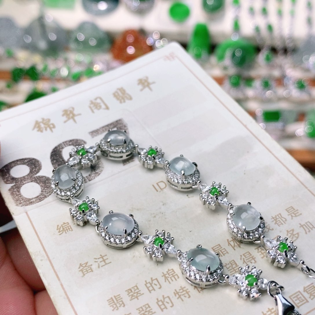 【闪购商品】未镶嵌挂件翡翠裸石