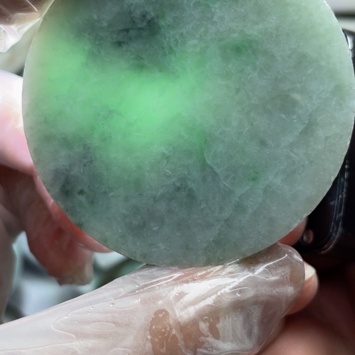 翡翠吊坠(不含链)未镶嵌天然翡翠边角料