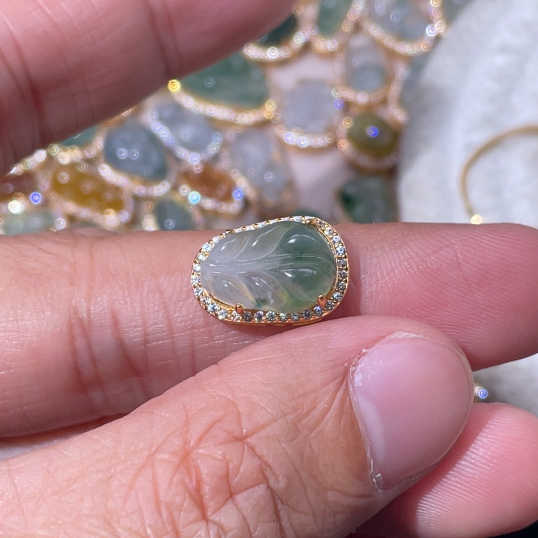 ！***翡翠银S925镶嵌颈饰