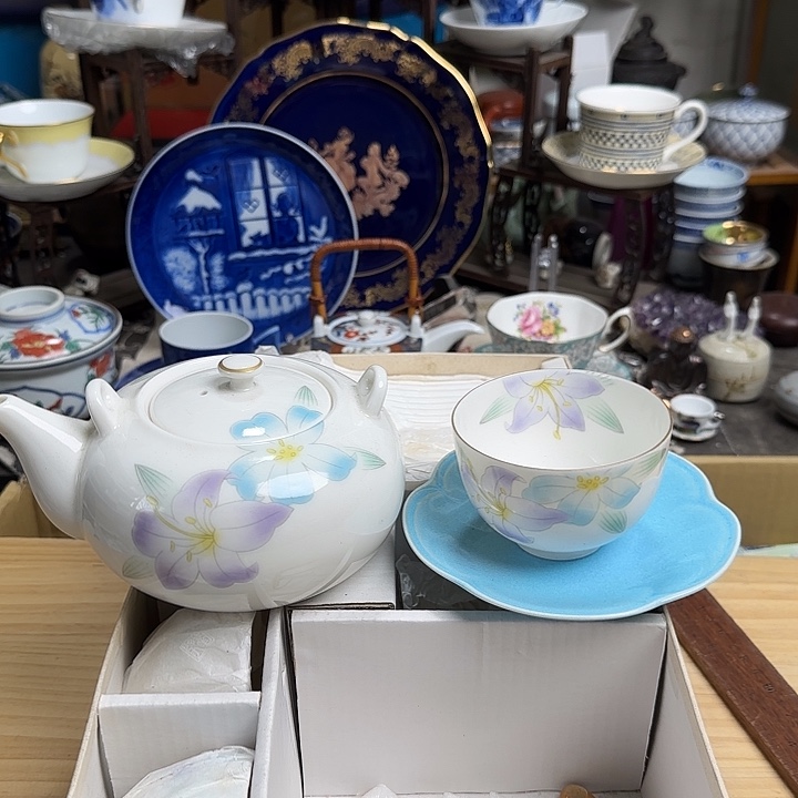 瓷片龙峰一壶5杯碟啊啊啊啊啊啊