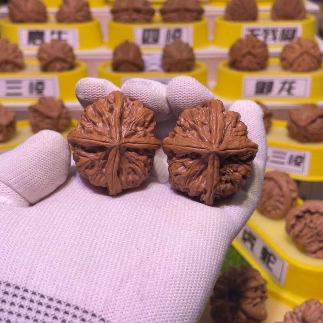 桃核吊坠玉玺四棱