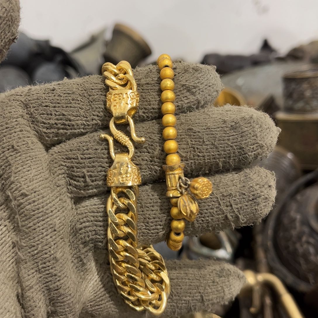 用***2闪电购铜摆件工艺品