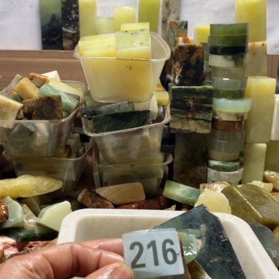 【闪购商品】未镶嵌蛇纹石玉珠宝玉器S***y