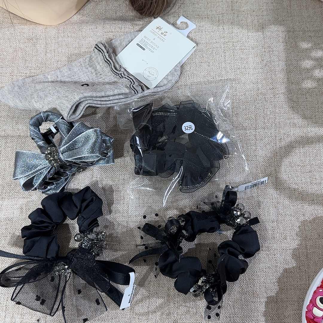 皮质铁合金夹子101