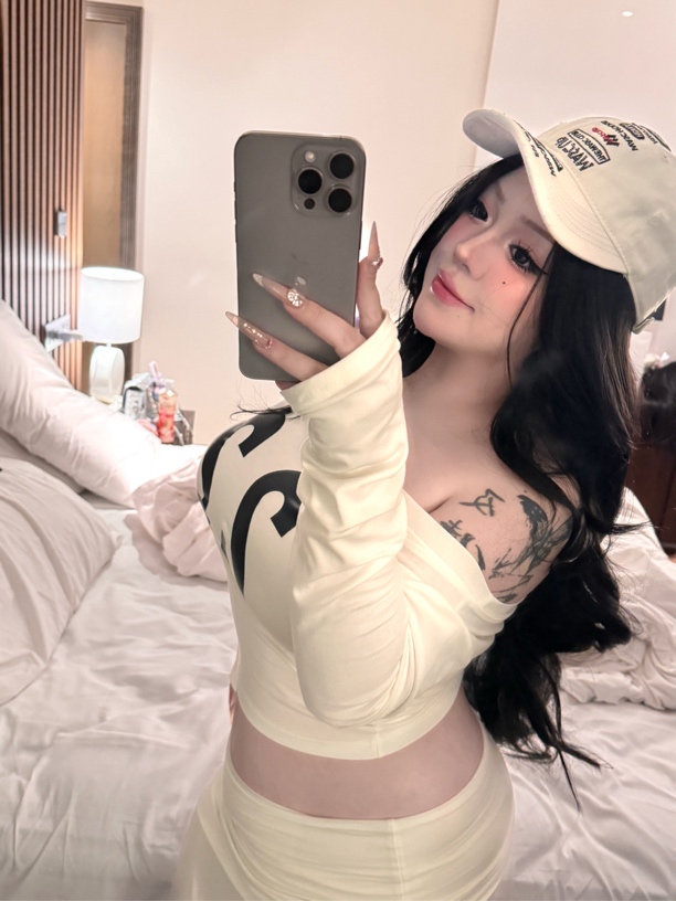 「棒球宝贝」甜崽颖宝微胖mm大码纯欲斜肩一字领修身上衣半身长裙