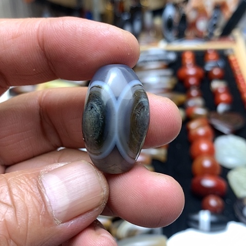 玛瑙/玉髓颈饰合金