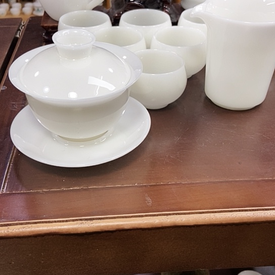 璞玉元宝盖碗套组