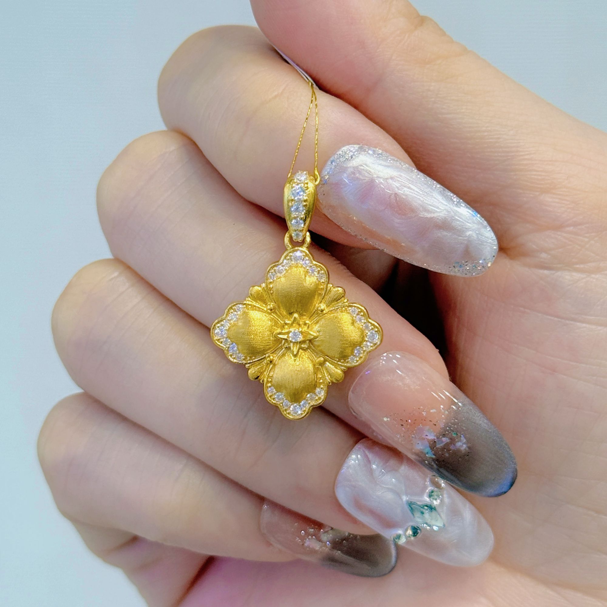 足金999美金缘古法四叶草足金999黄金指情侣吊坠