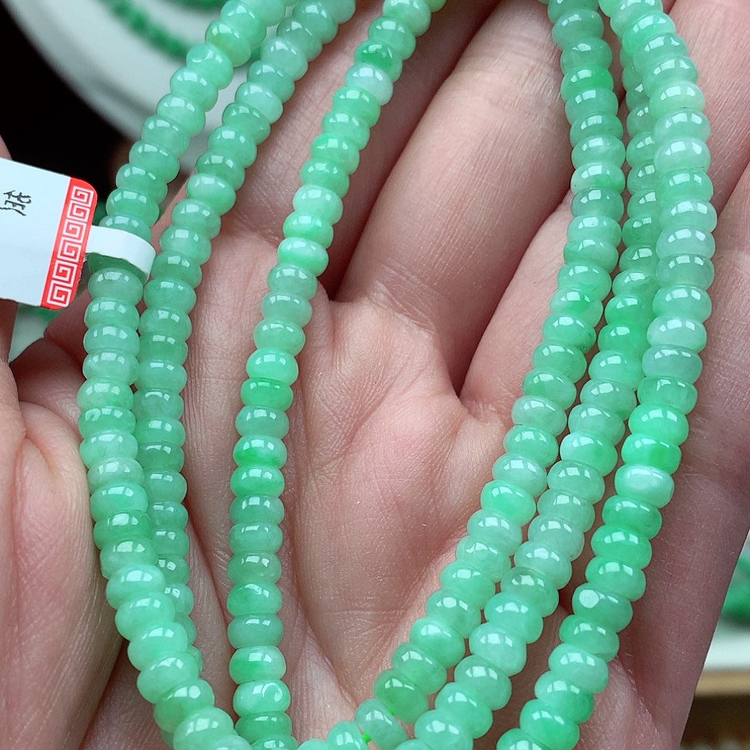 翡翠未镶嵌毛衣链