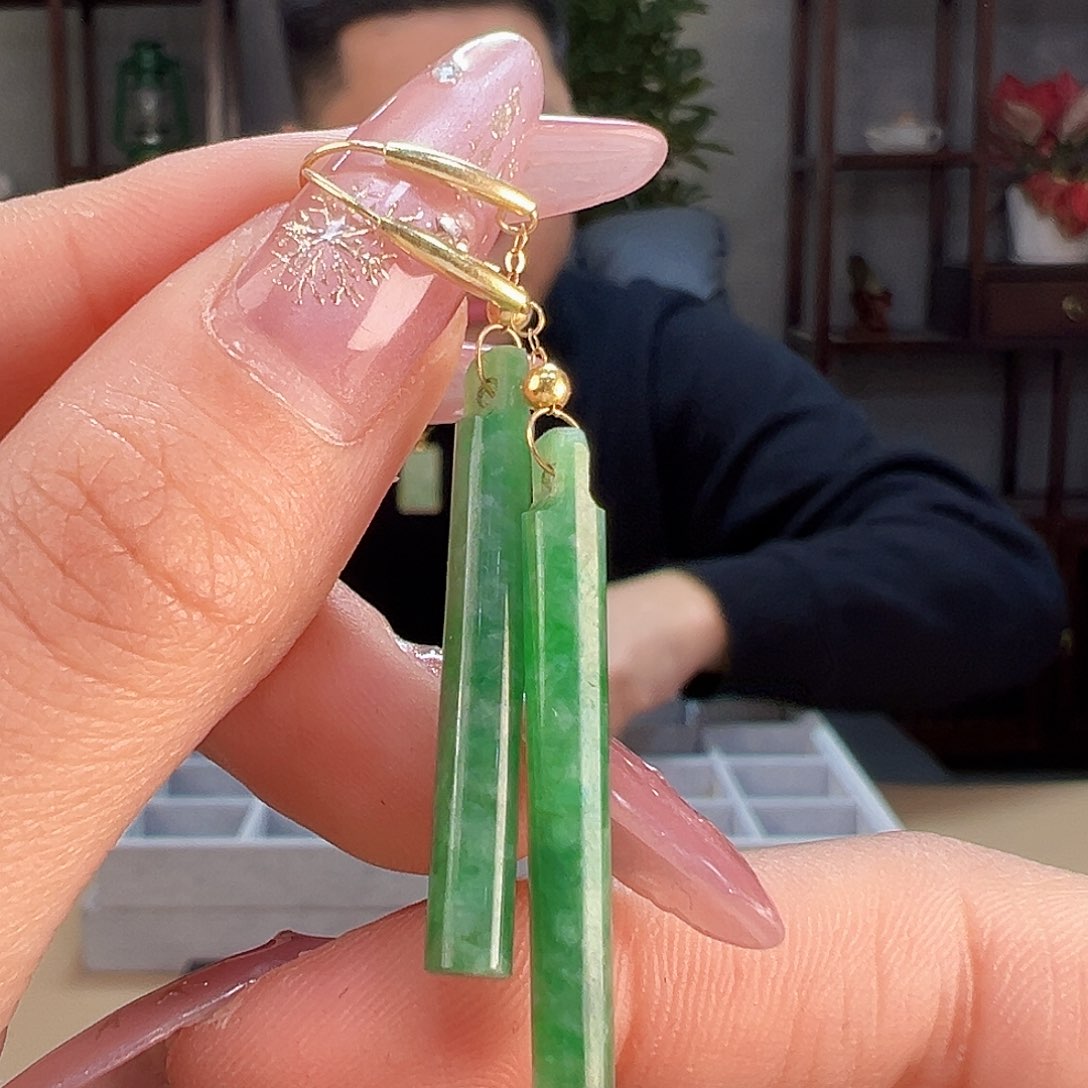 翡翠耳饰18K金镶嵌耳环5