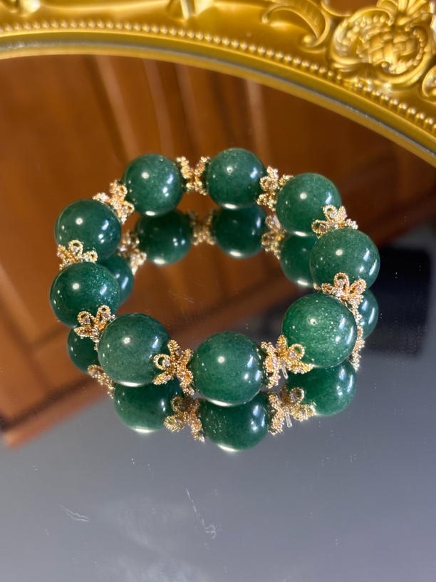 毕业级绿草莓16.5mm原创水晶手串设计（59.5*4一起拍备注手尾）