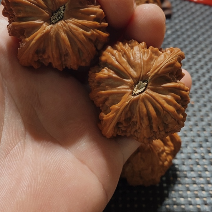素****文玩核桃吊坠文玩核桃磨盘