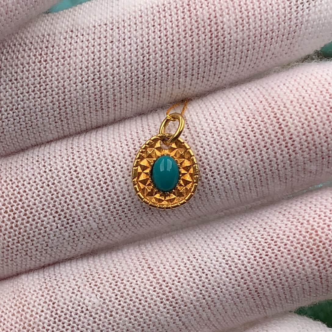 绿松石配饰18K金镶嵌