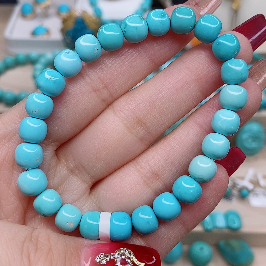 绿松石配饰未镶嵌