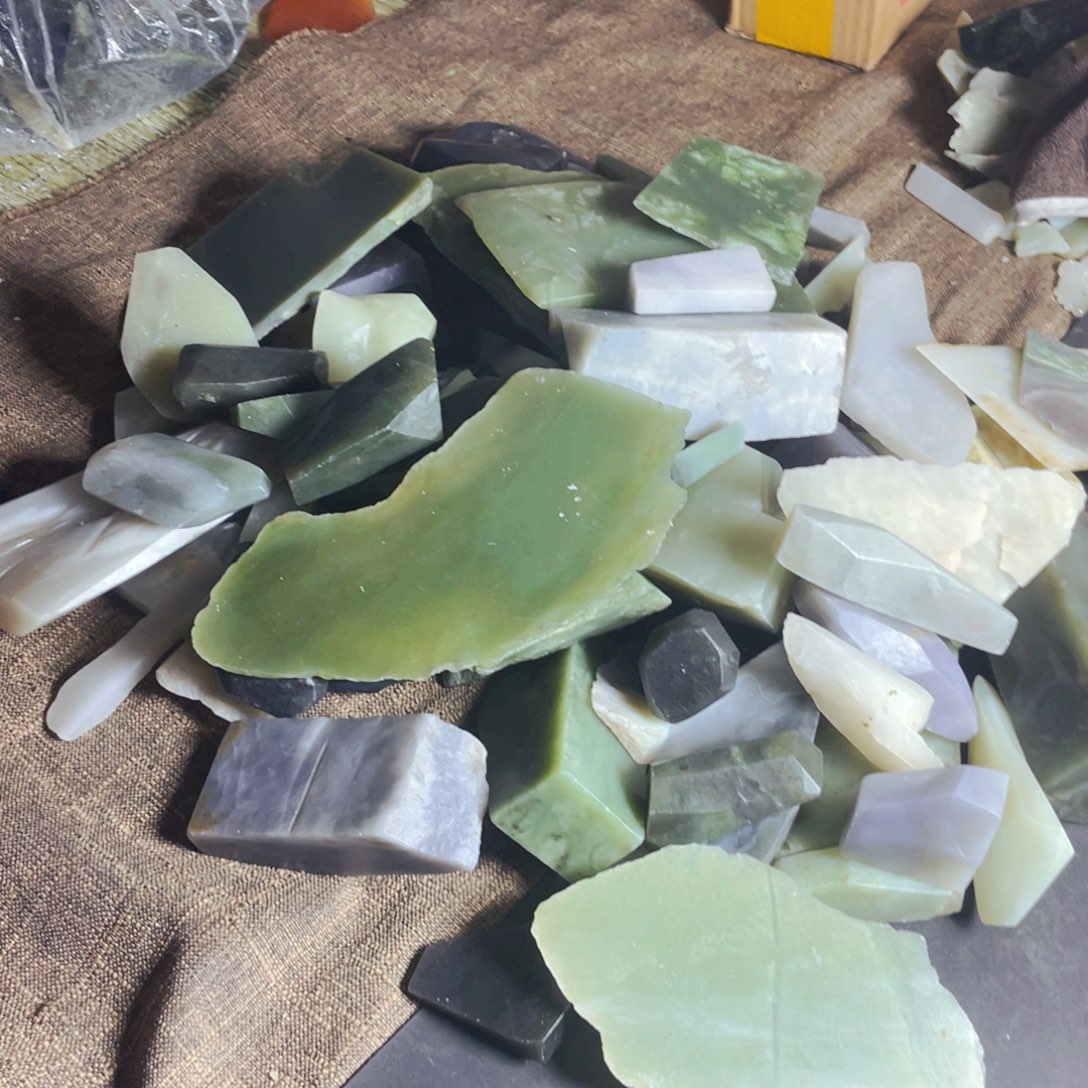 和田玉珠宝半成品未镶嵌