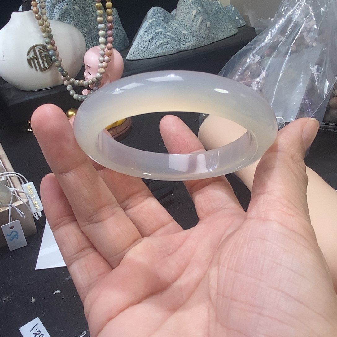 玛瑙/玉髓手镯未镶嵌玛瑙