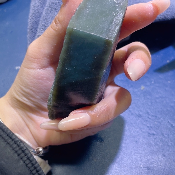 和田玉未镶嵌珠宝半成品