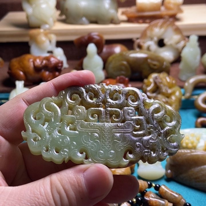 和田玉未镶嵌挂件