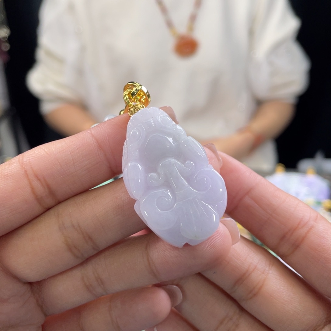 翡翠颈饰未镶嵌代编织