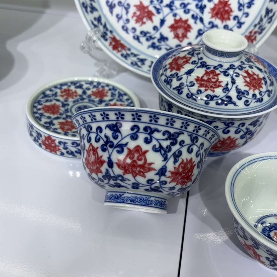 世***人景德镇陶瓷一件套