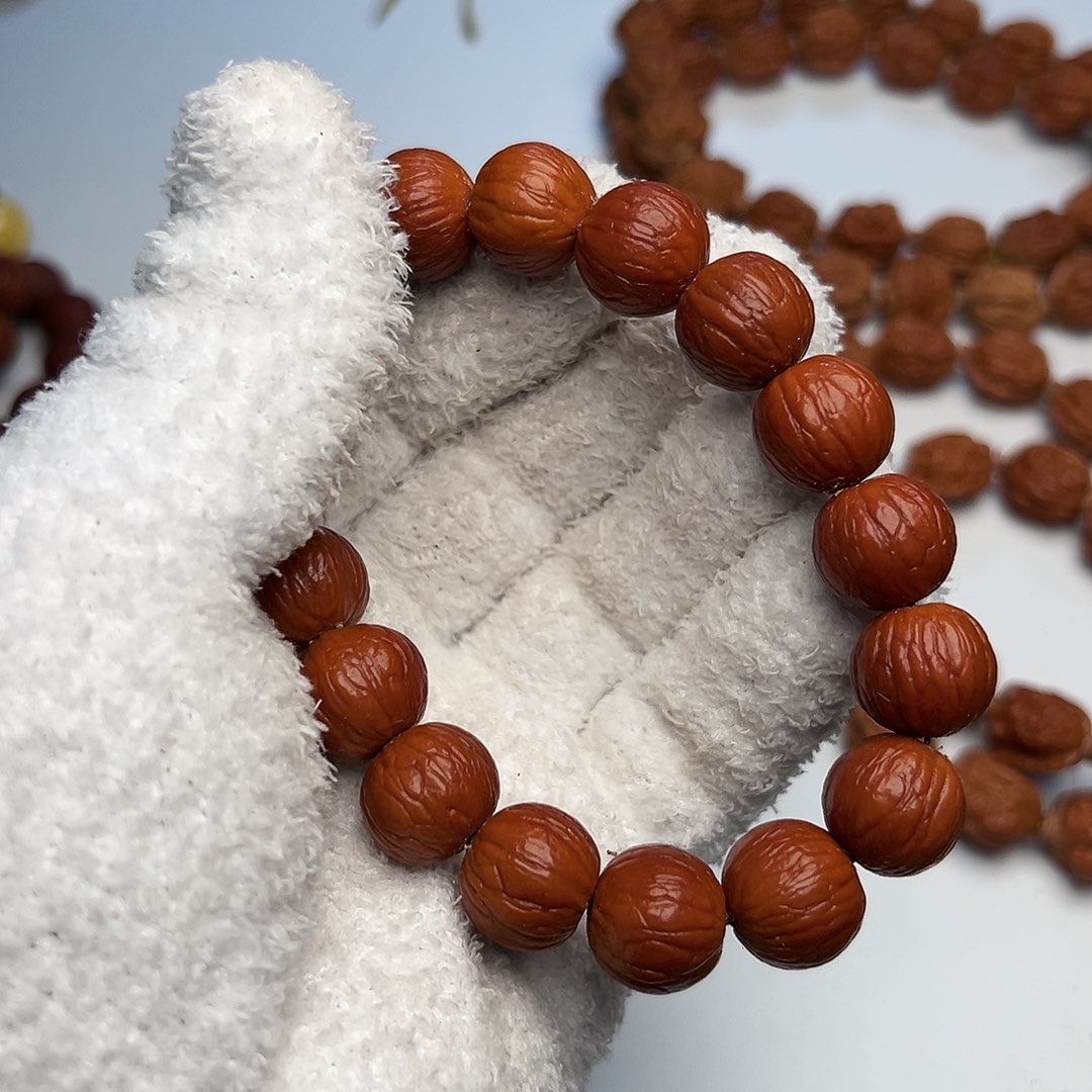 猴头核桃吊坠聚宝盆15