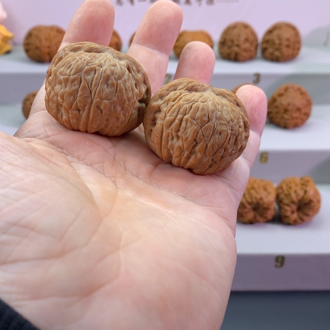 文玩核桃把件40全品平底锅