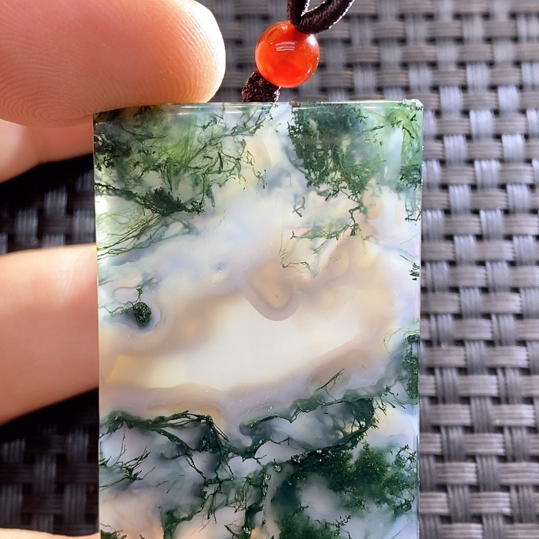 玛瑙/玉髓颈饰未镶嵌羊***锅