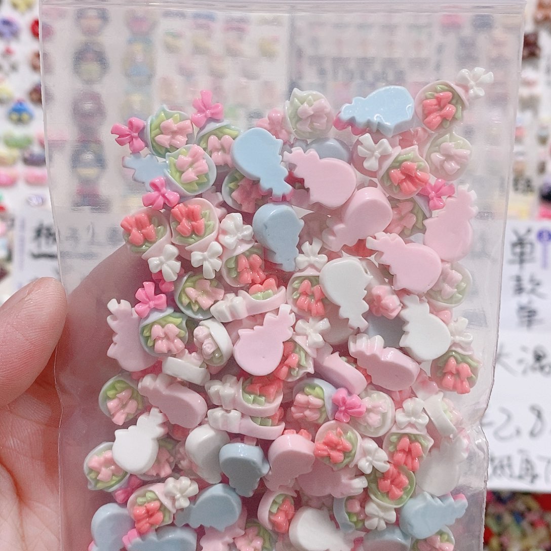 树脂想念（迷你）金粉铃兰花花束95个混